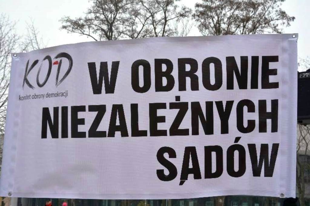 Broniliśmy niezależności sądów [wideo]