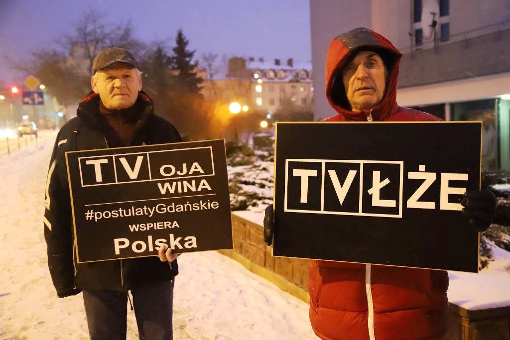 Pikieta KOD. Chcemy prawdy, nie propagandy